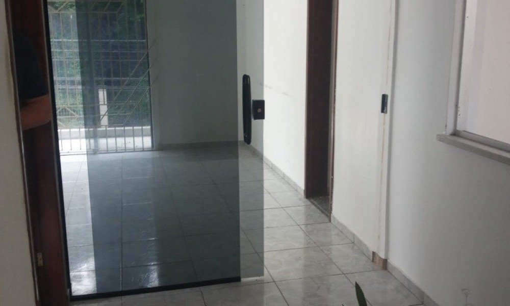 Prédio Comercial de 2 Pavimentos 