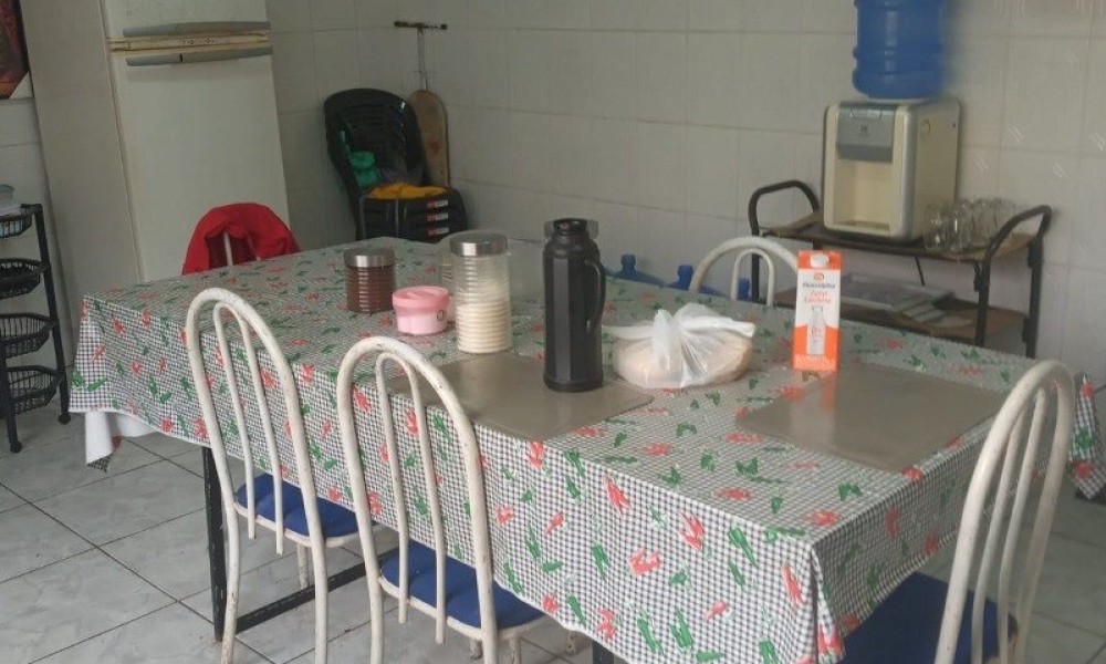 Prédio Comercial de 2 Pavimentos 