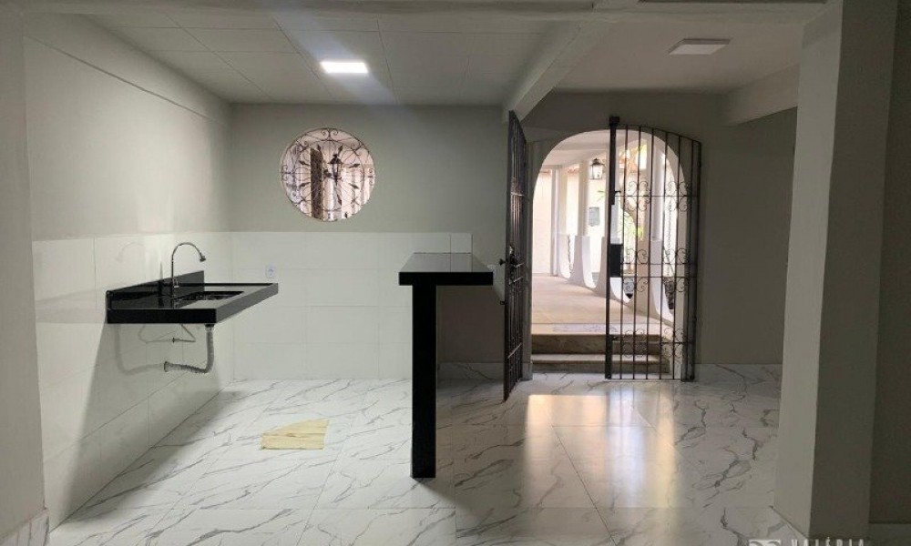 Casa de 2 Pavimentos 