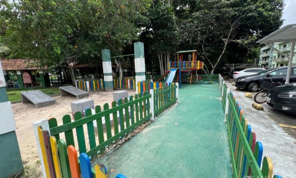 Ed. Safira Park