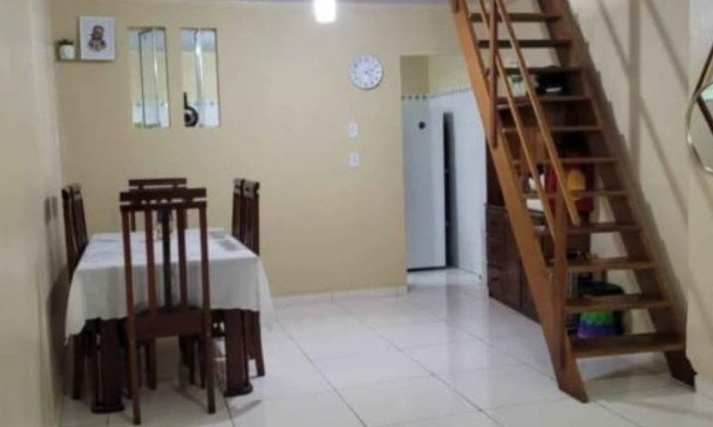 Casa 2 Pavimentos 