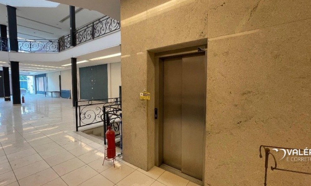 Prédio Comercial 