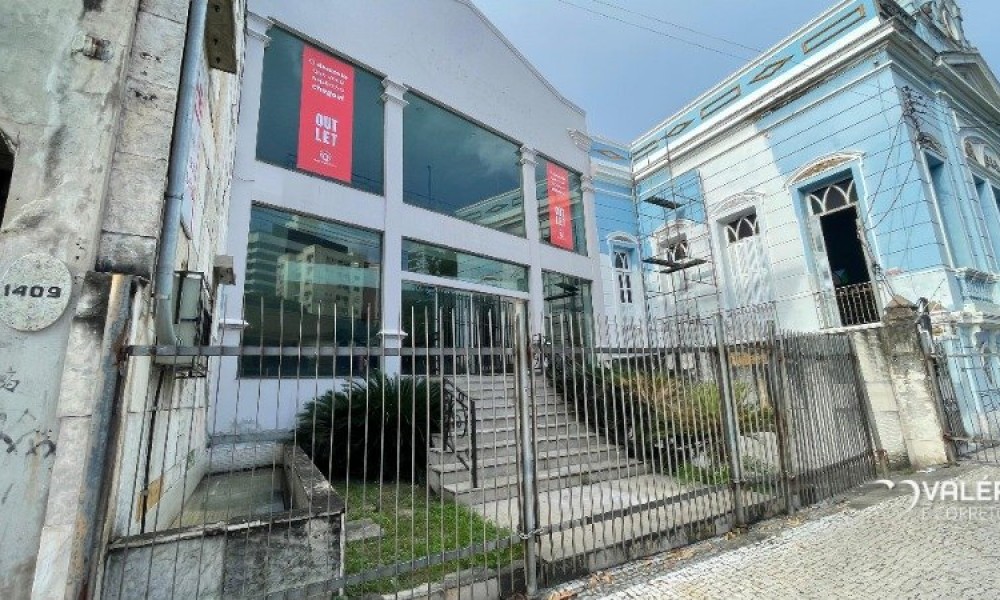 Prédio Comercial 
