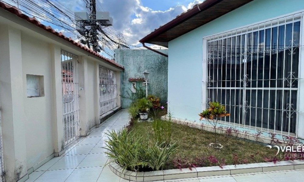 Casa Com 2 Pavimentos