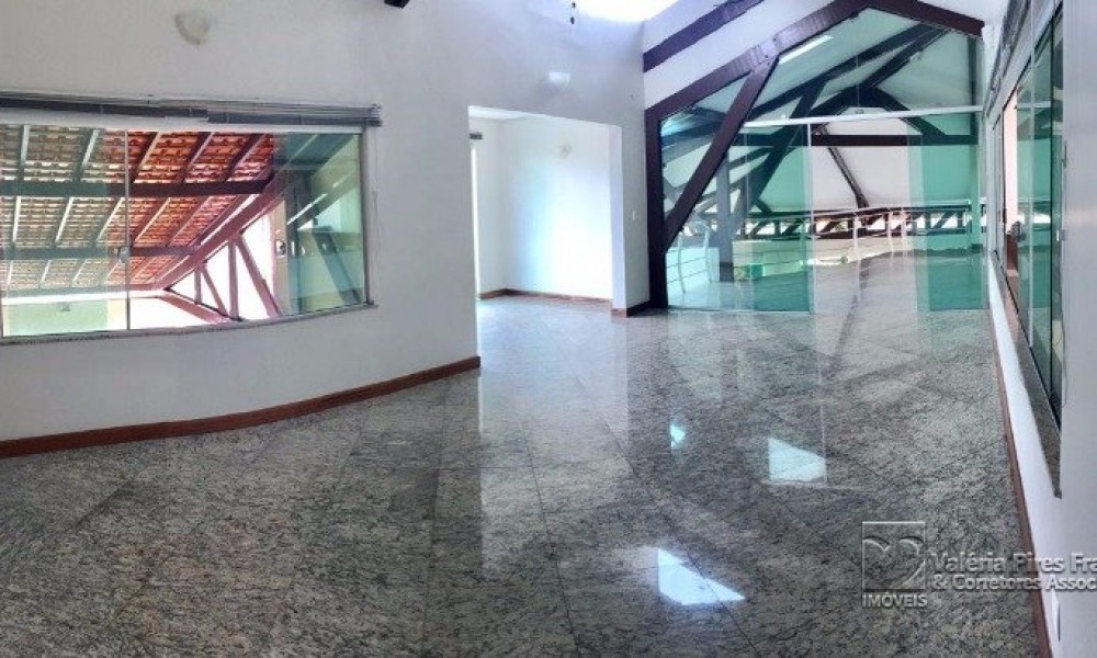 Cond. Cristal Ville