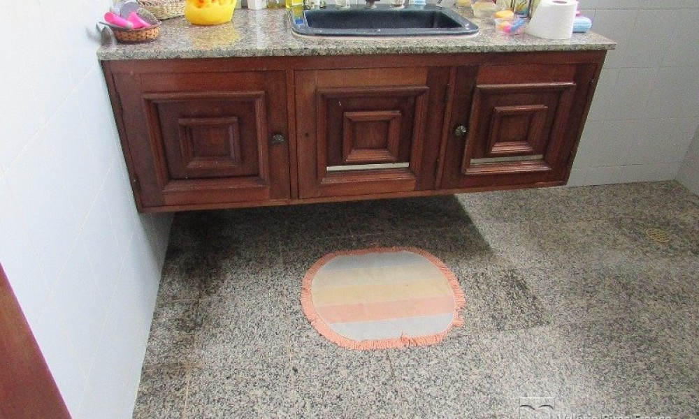 Casa Comercial