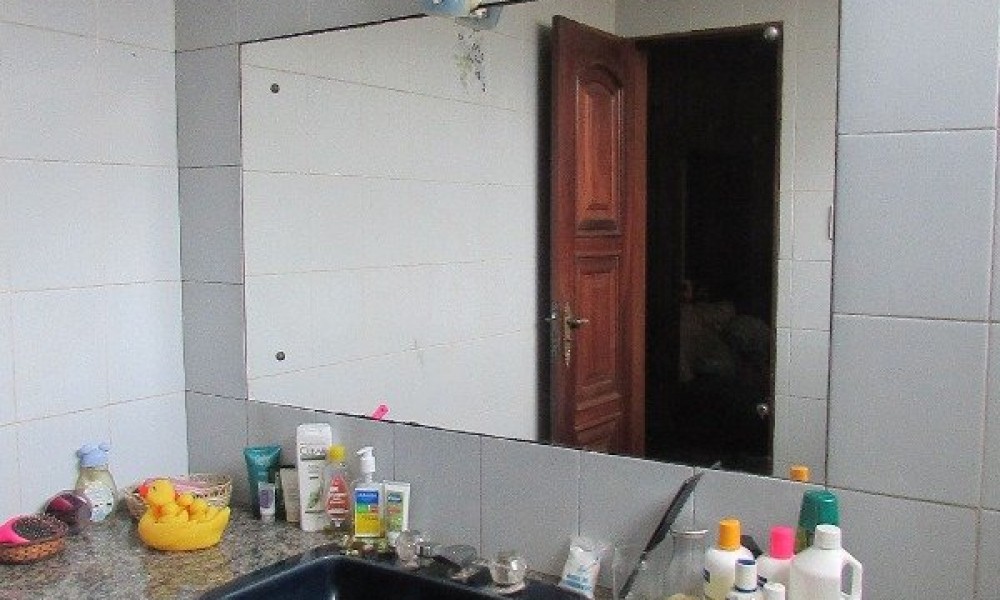Casa Comercial