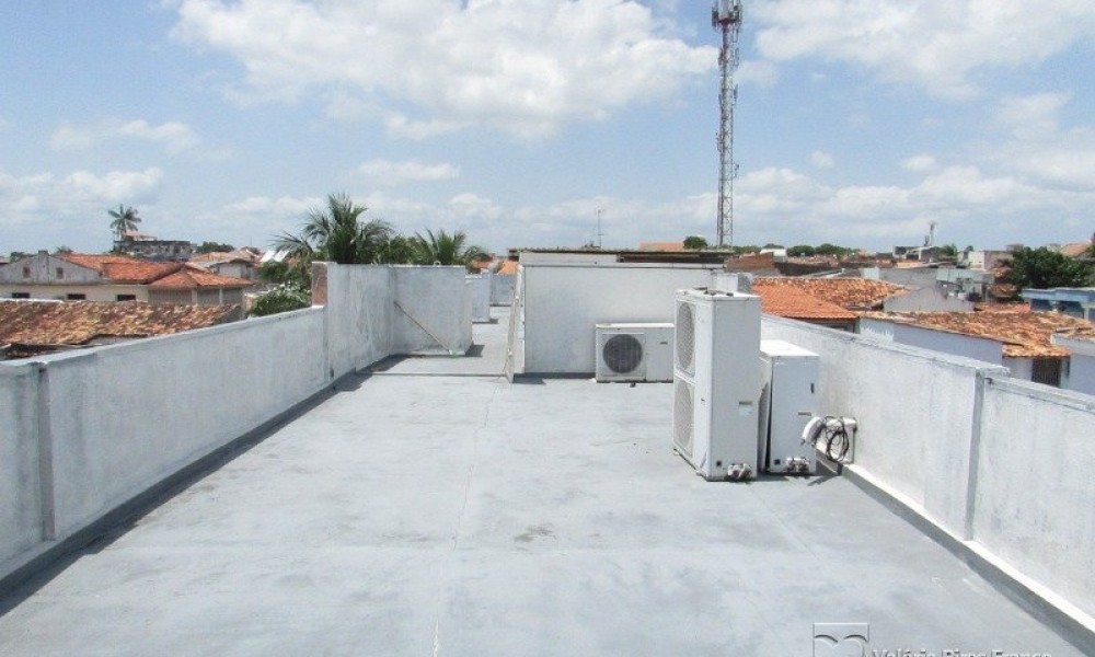Casa Comercial