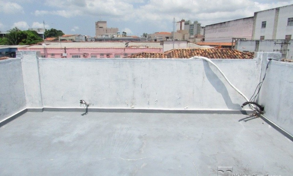 Casa Comercial
