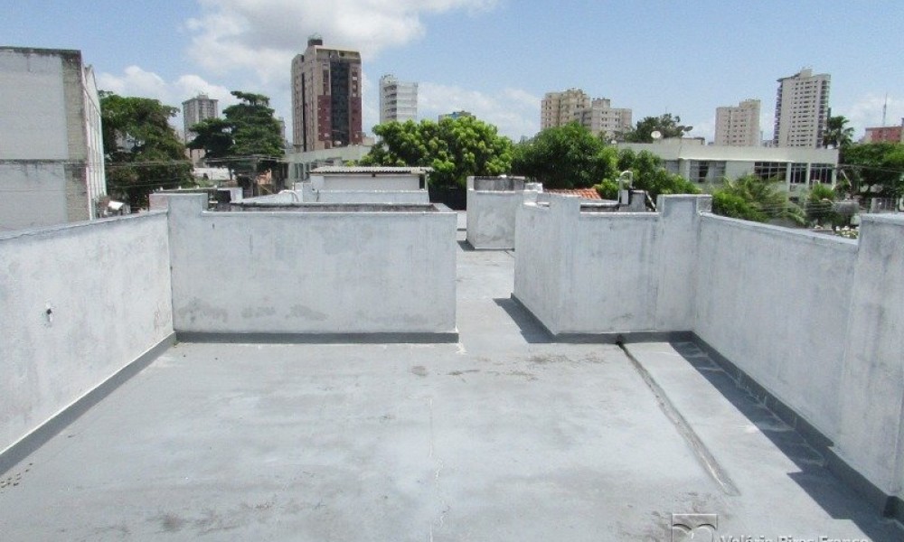 Casa Comercial