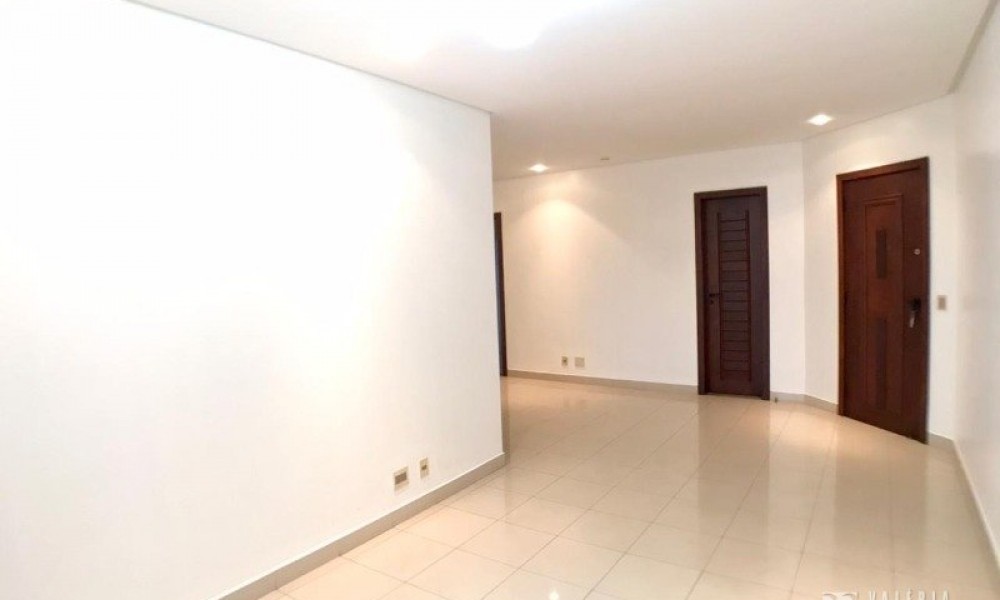 Ed. Astoria Tower Residence