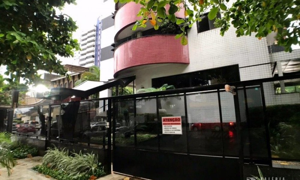 Ed. Astoria Tower Residence