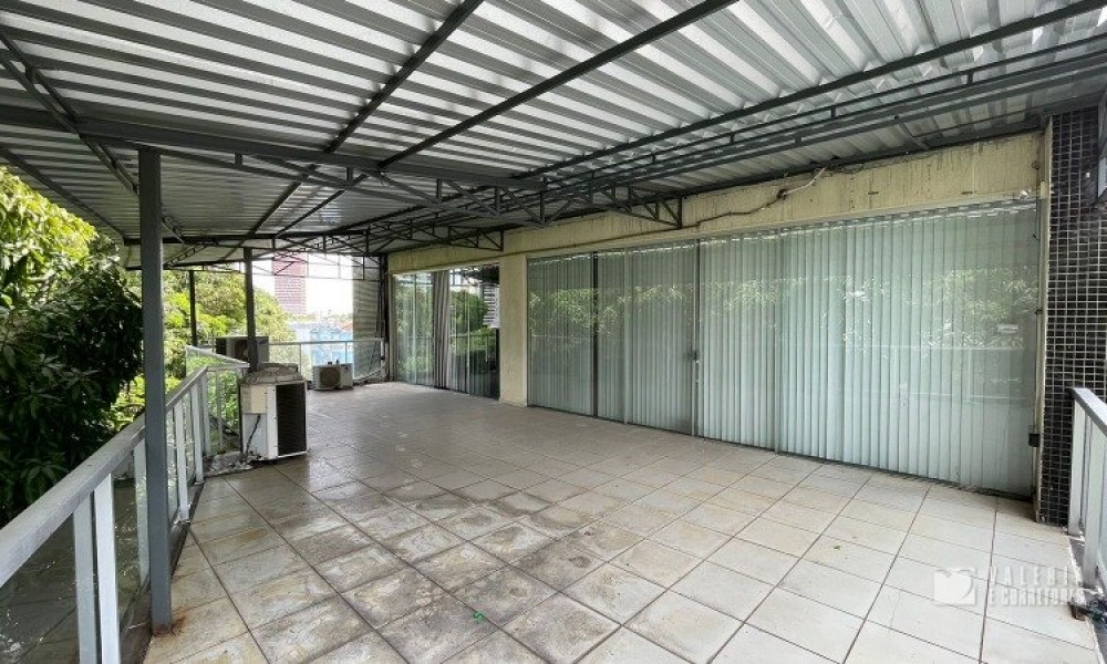 Prédio Comercial 