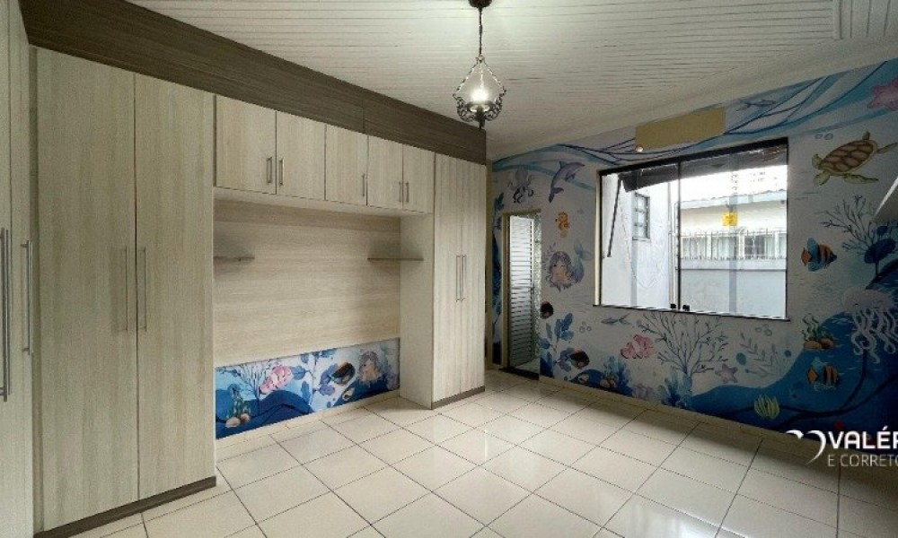 VILA FARAH