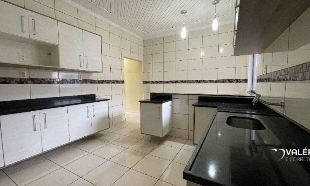 VILA FARAH
