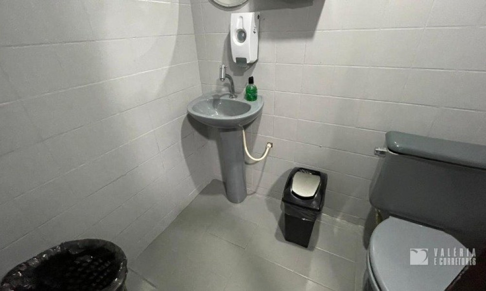 Salas Em Prédio Comercial