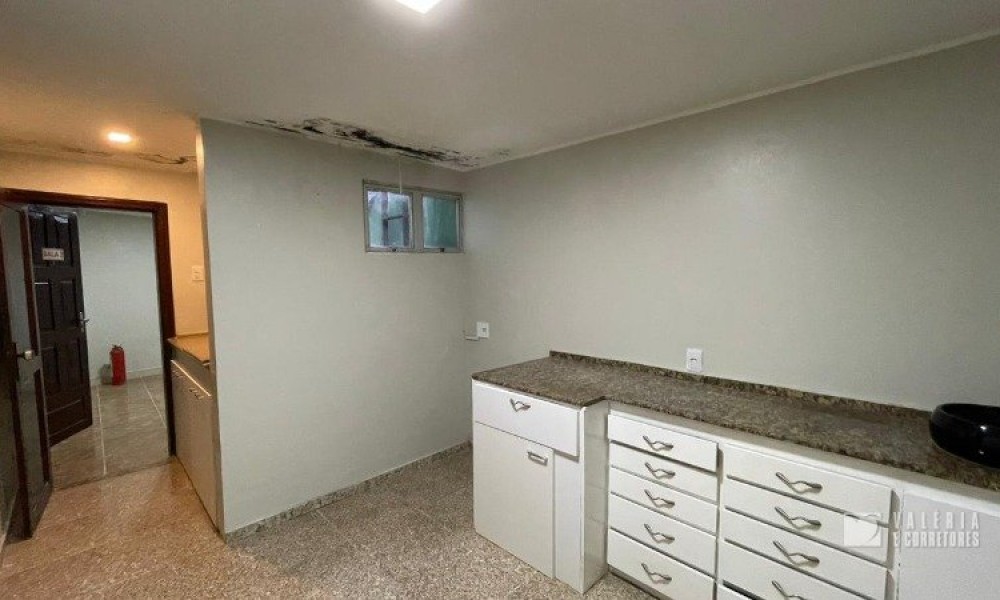 Salas Em Prédio Comercial
