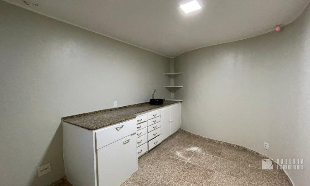 Salas Em Prédio Comercial