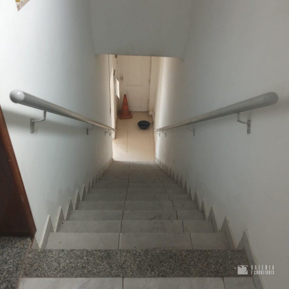 Prédio Comercial de 2 Pavimentos 