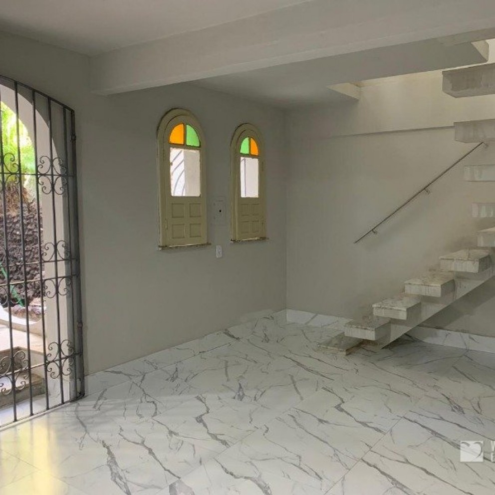Casa de 2 Pavimentos 