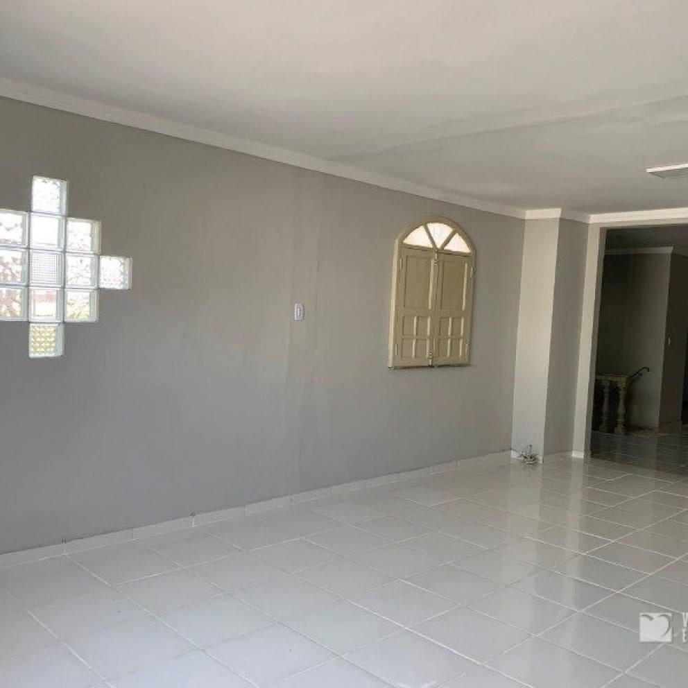 Casa de 2 Pavimentos 