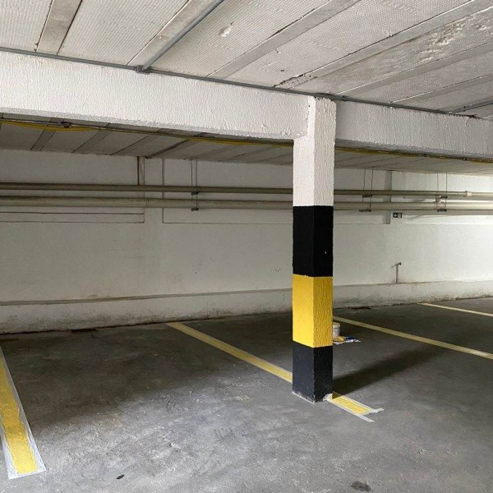 Prédio Comerical Com 3 Pavimentos