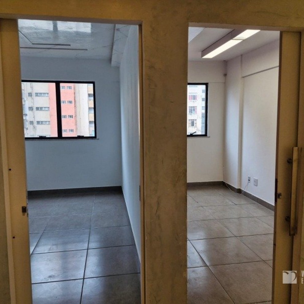 Ed. Centro Empresarial Acropole