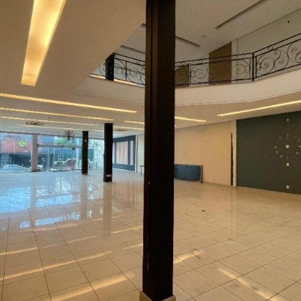 Prédio Comercial 