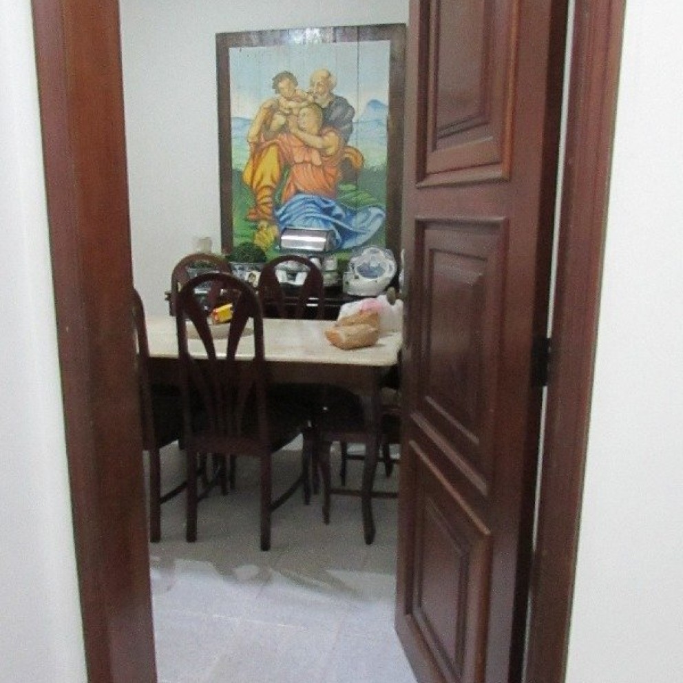 Casa Comercial