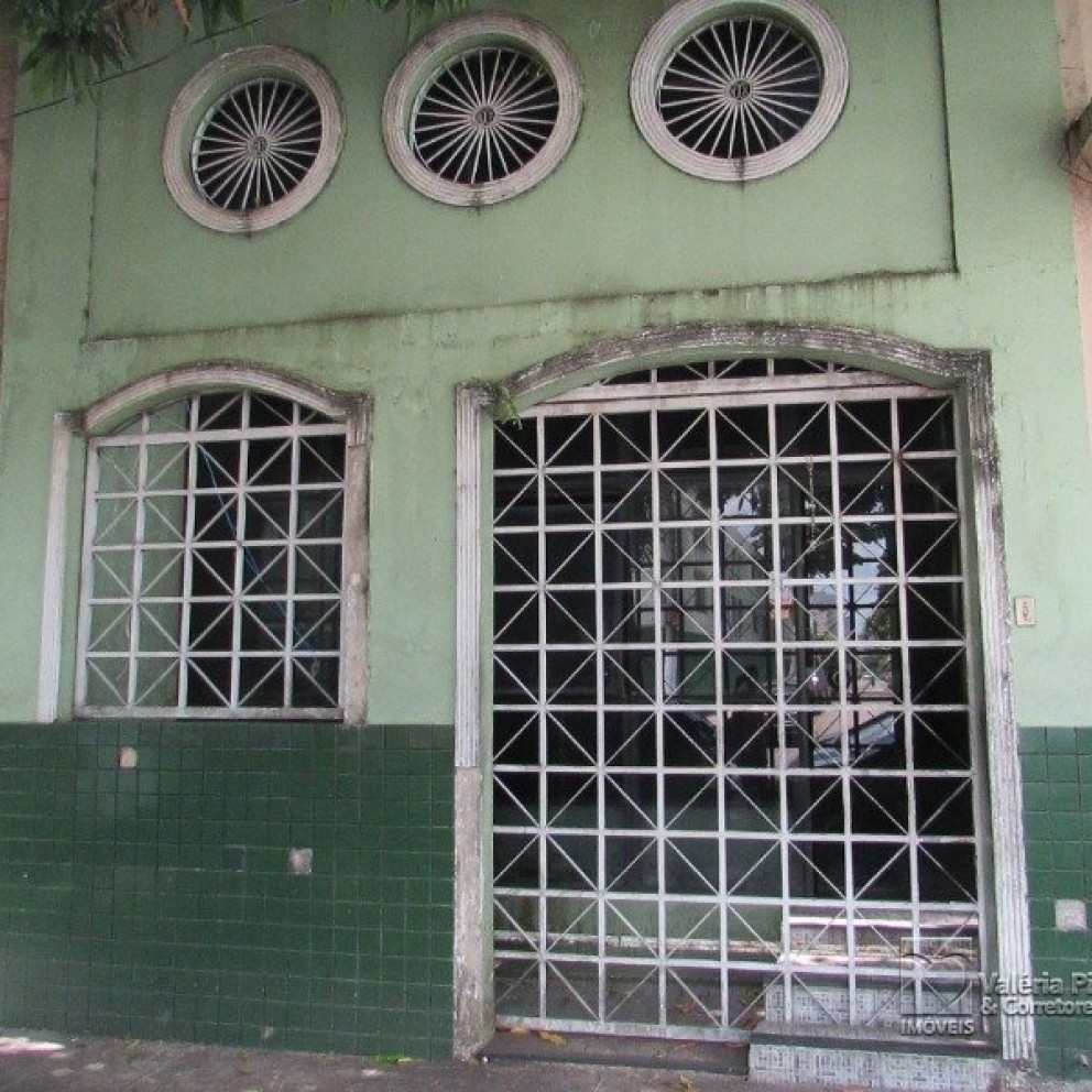 Casa Comercial