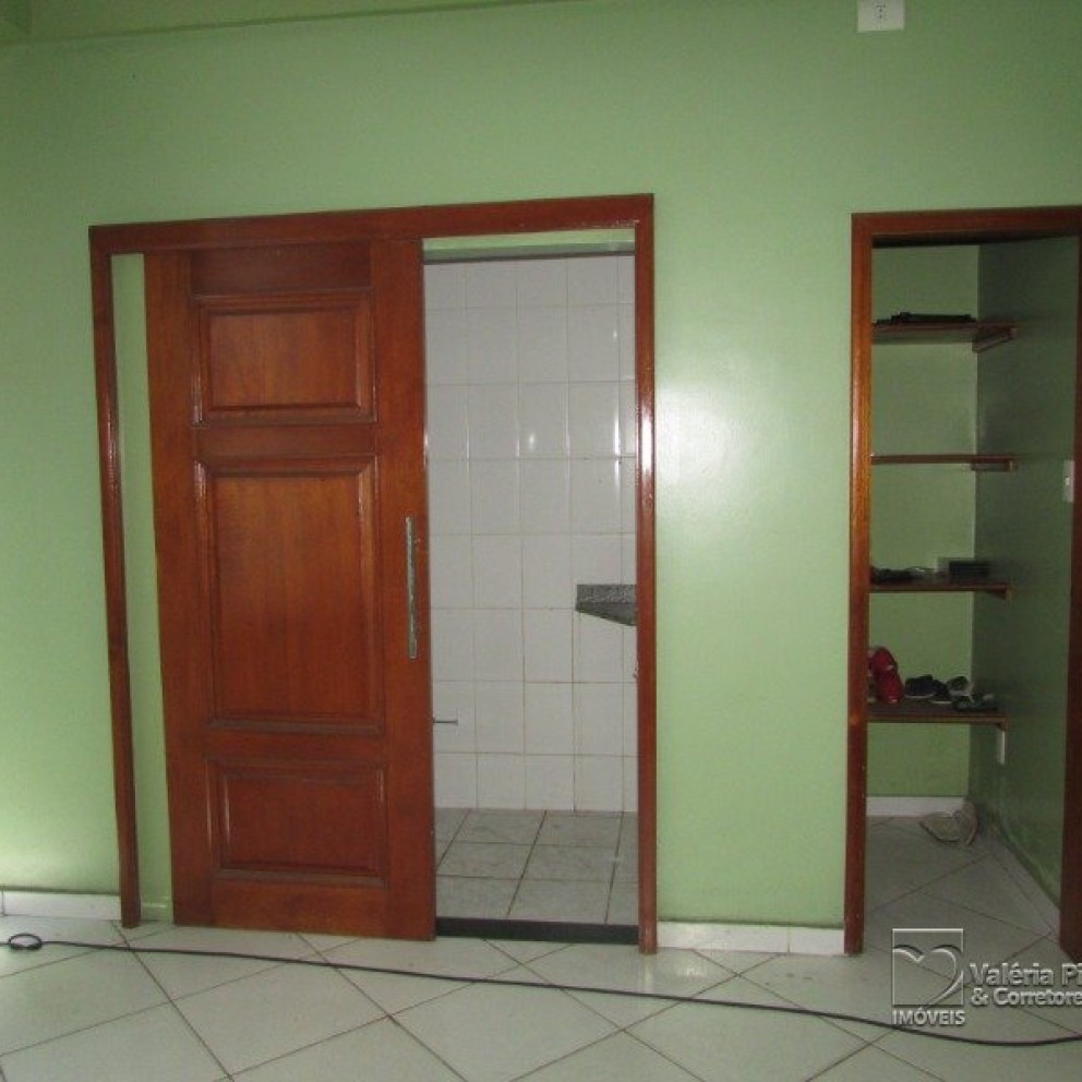 Casa Comercial