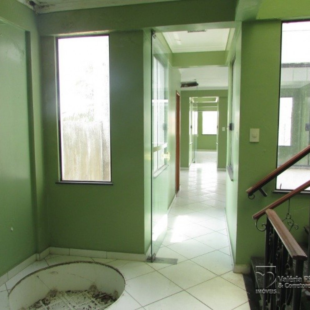 Casa Comercial