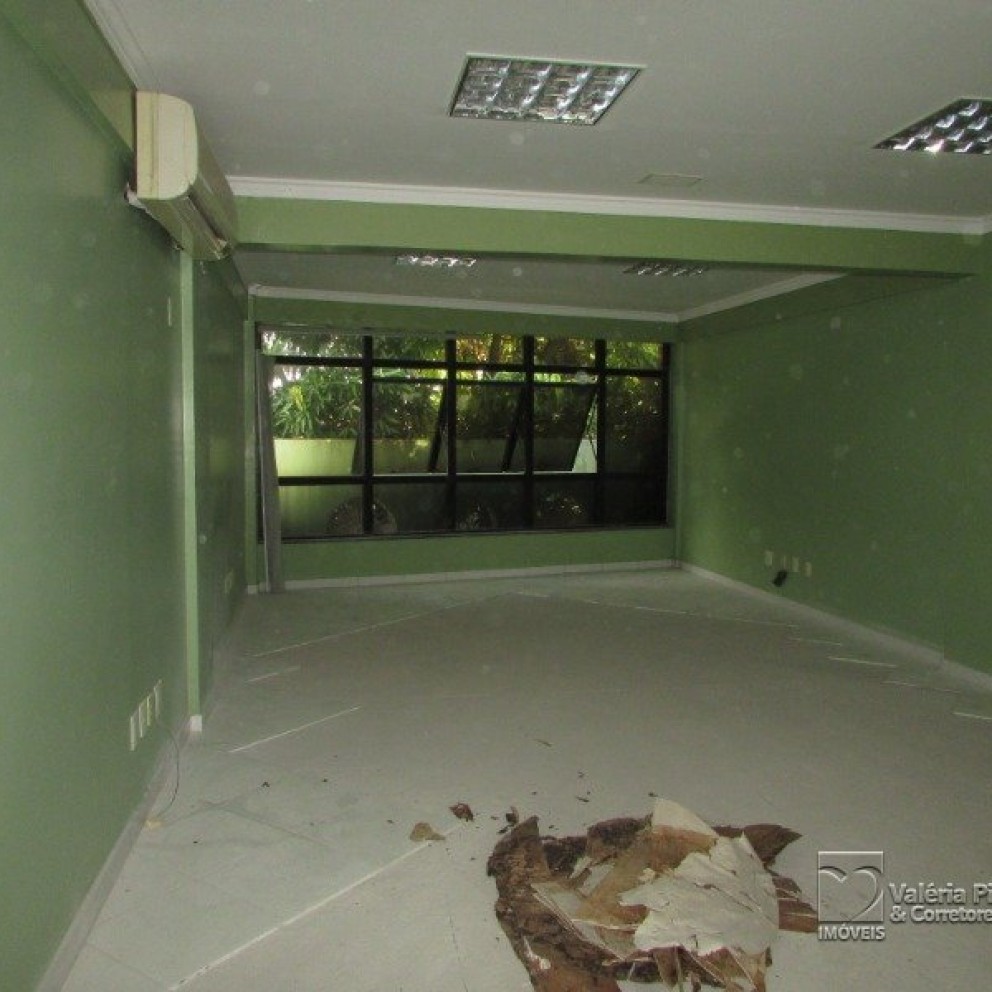 Casa Comercial