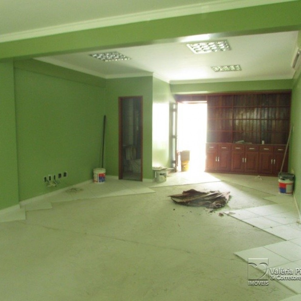 Casa Comercial