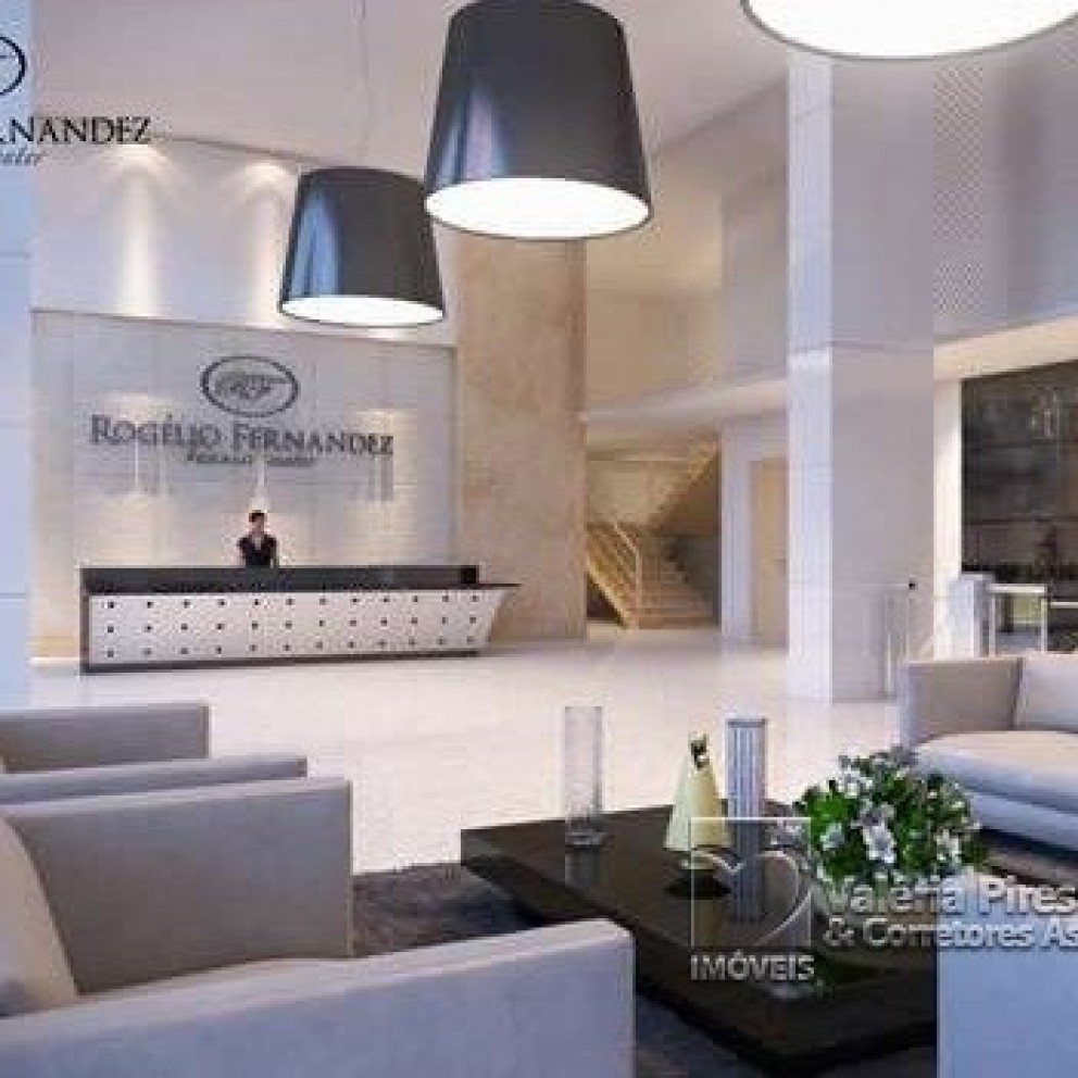 Rogélio Fernandez Business Center