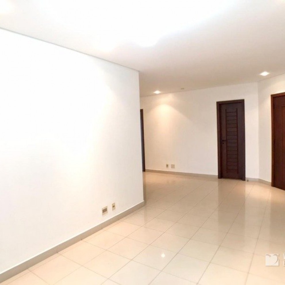 Ed. Astoria Tower Residence