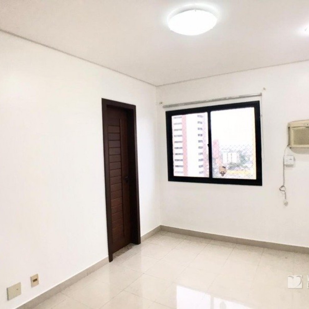 Ed. Astoria Tower Residence