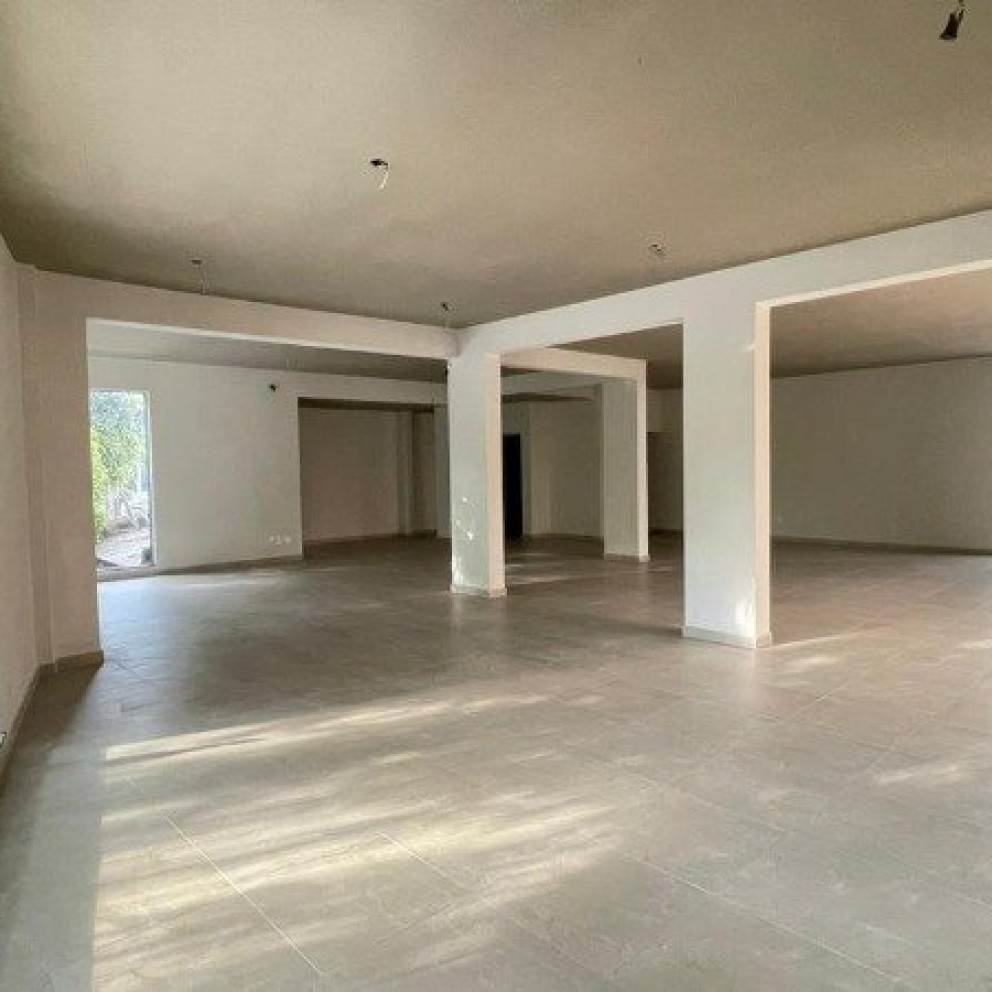 Prédio Comercial 