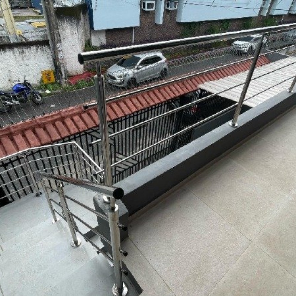 VILA FARAH