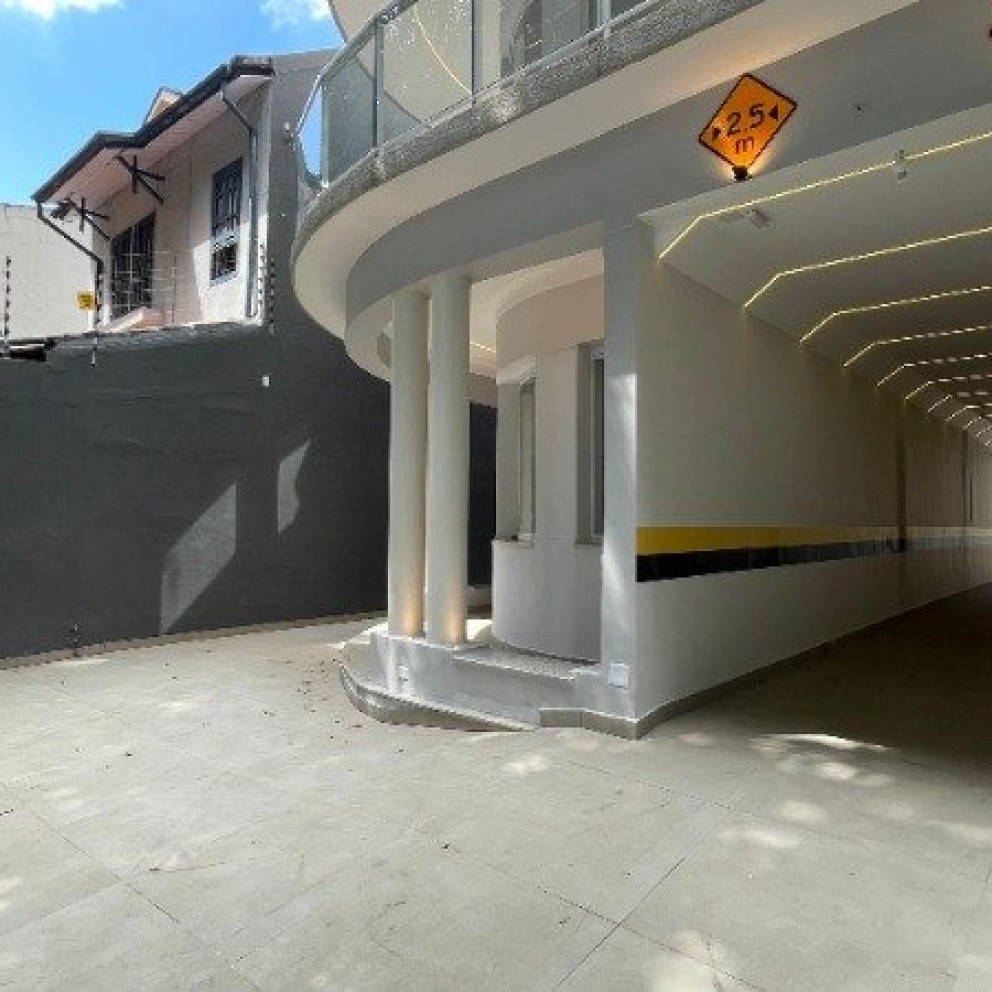 Prédio Comercial 