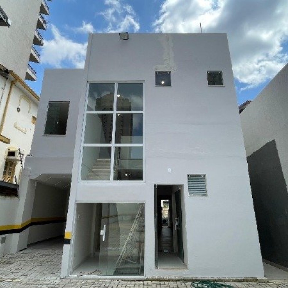 Prédio Comercial 