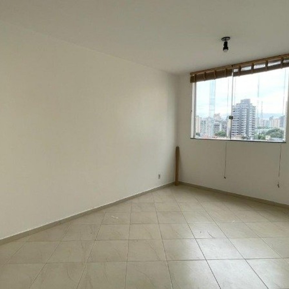Salas Em Prédio Comercial